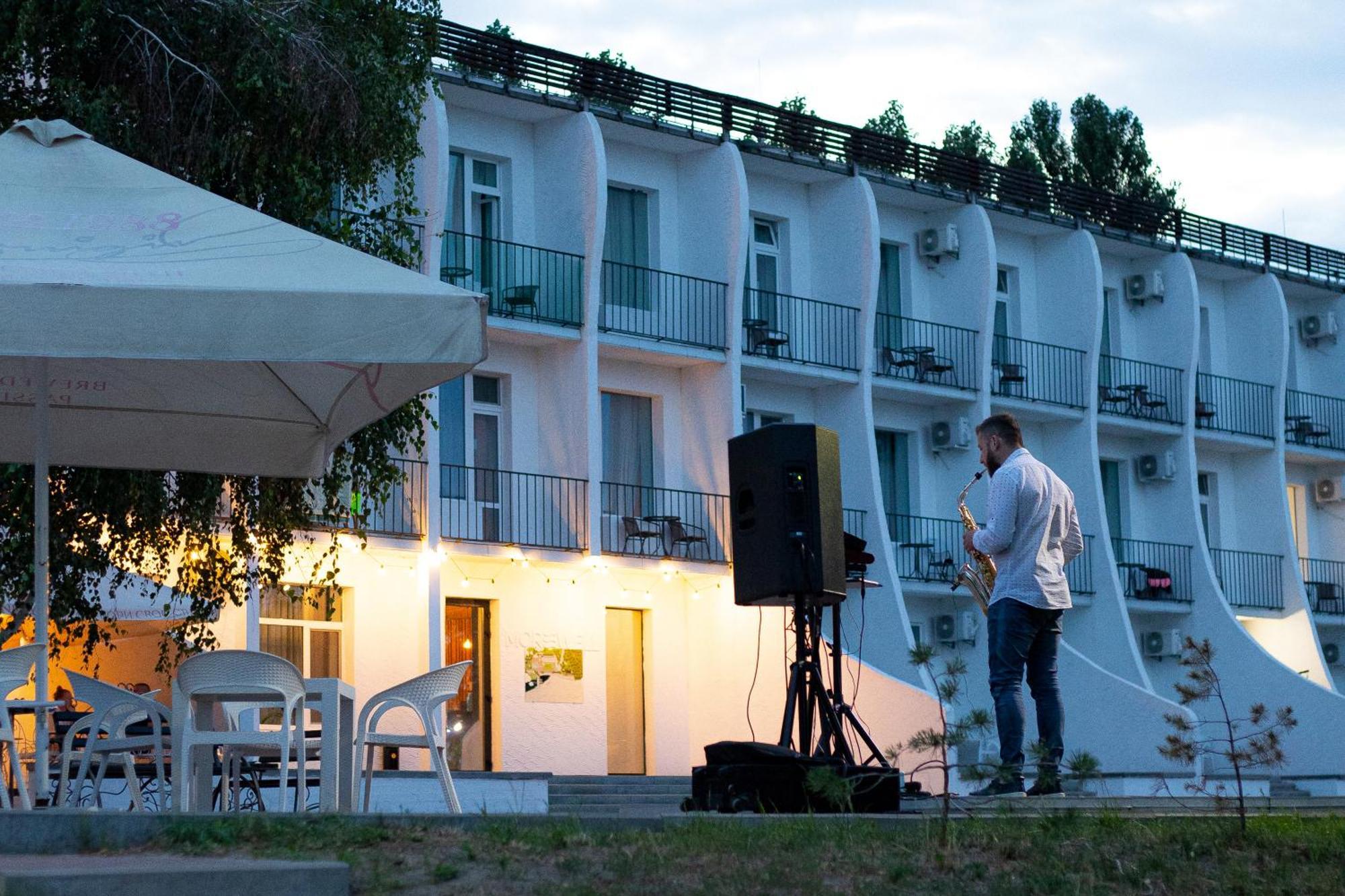 Morewell Yasnogorodka  Exterior foto
